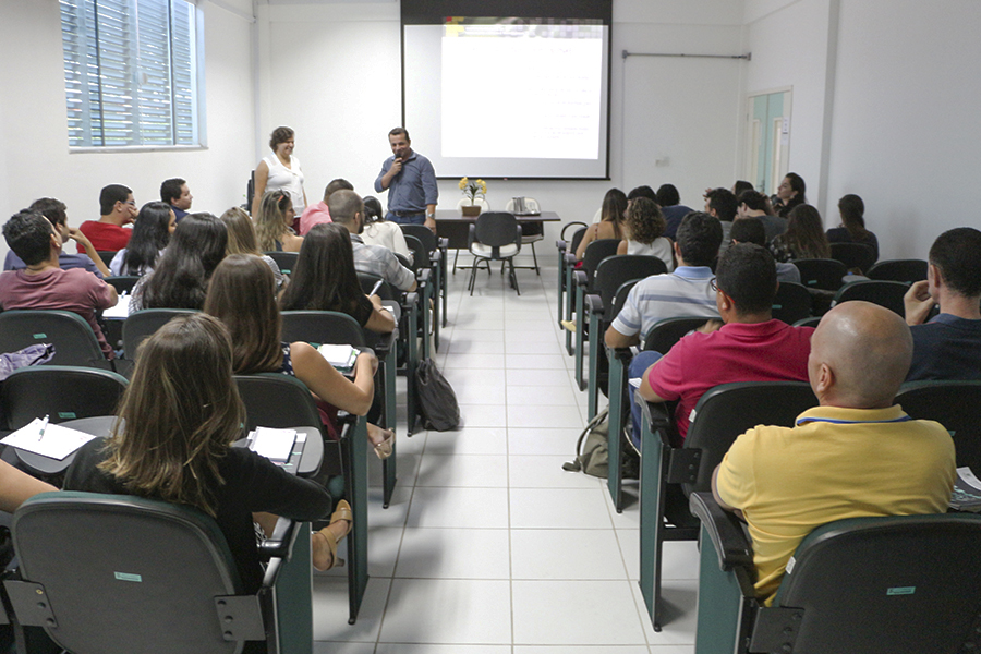 Servidores do IFF participam de capacitação em Alimentação Escolar