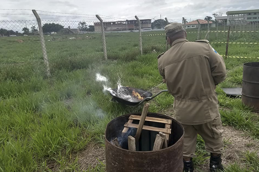 Servidores do IFF participam de treinamento do Corpo de Bombeiros