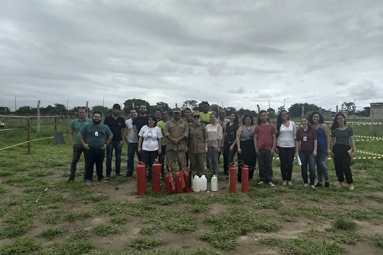 Servidores do IFF participam de treinamento do Corpo de Bombeiros